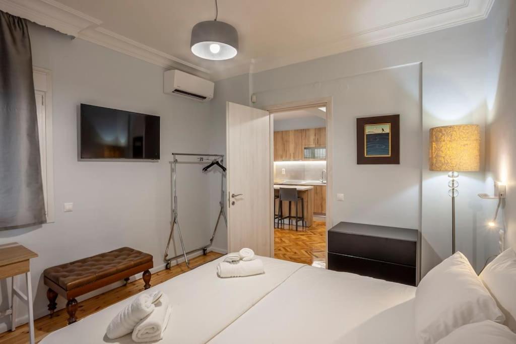 Karolou Ntil- Ground Floor Suite Thessalonique Extérieur photo