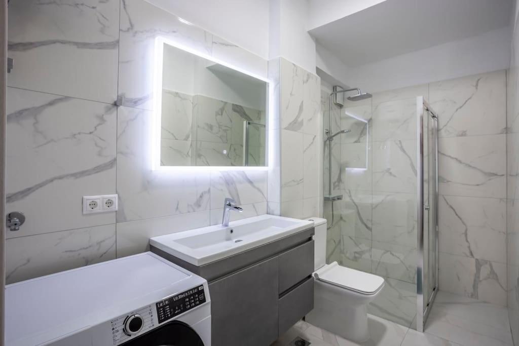 Karolou Ntil- Ground Floor Suite Thessalonique Extérieur photo
